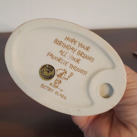 Vtg Betsey Clark "Hope Your Birthday Brings All Your Favorite Things" Figurine - Picture 8 of 8